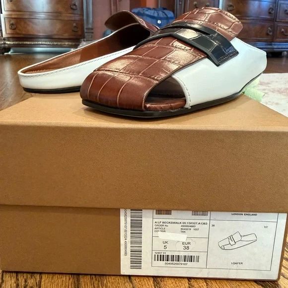 Burberry Croc-Embossed Brown and White Loafers display picture 2